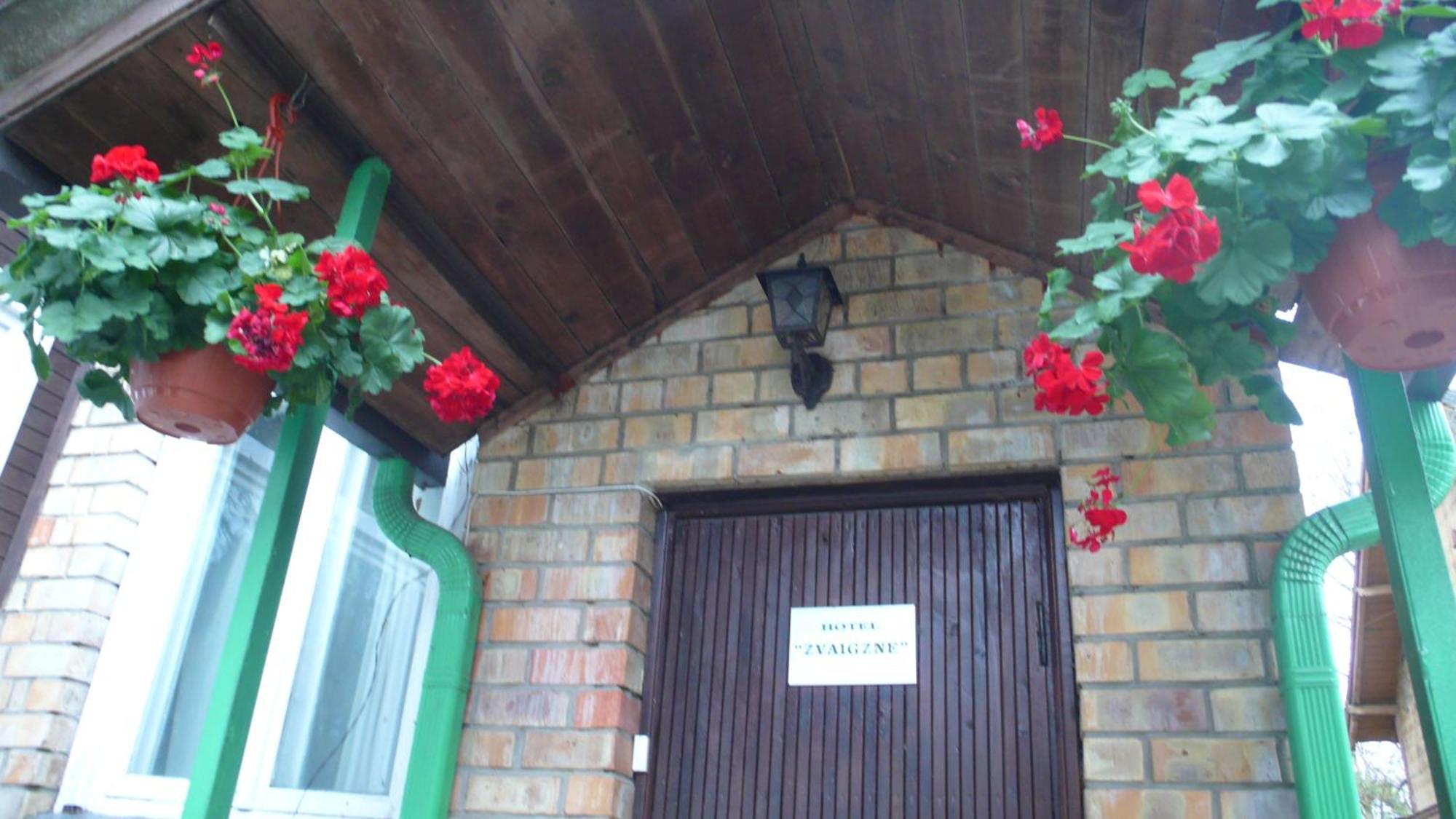 Hotel Privatviesnica Zvaigzne Jūrkalne Esterno foto