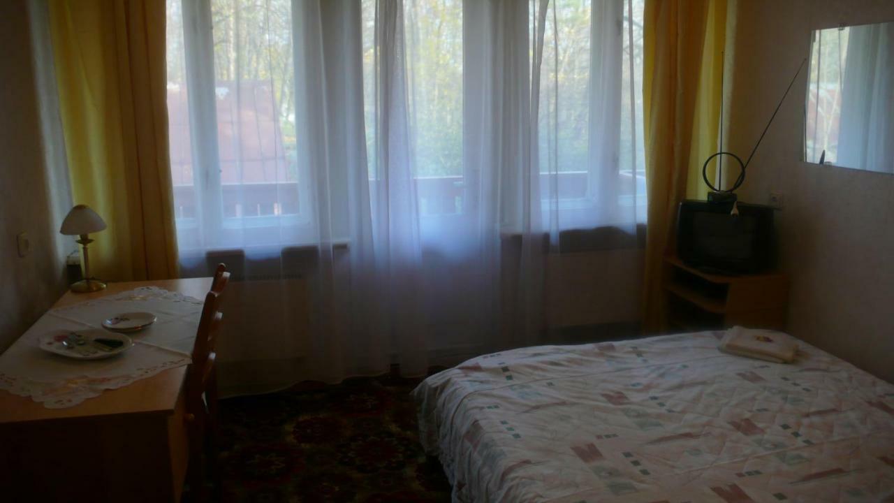Hotel Privatviesnica Zvaigzne Jūrkalne Esterno foto